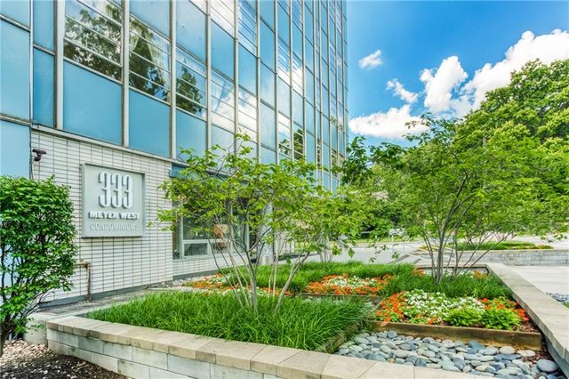 333 W Meyer Boulevard 209, Kansas City, MO 64113