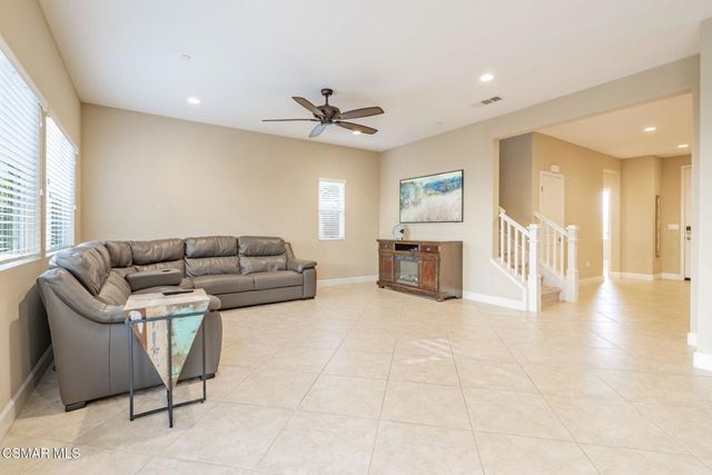 7116 Baneberry Avenue, Moorpark, CA 93021