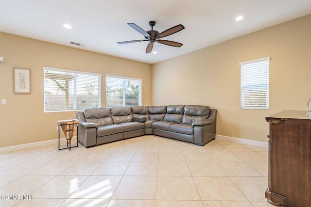 7116 Baneberry Avenue, Moorpark, CA 93021