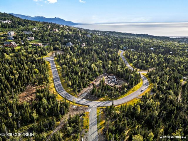 L27 Avalanche Circle, Anchorage, AK 99516