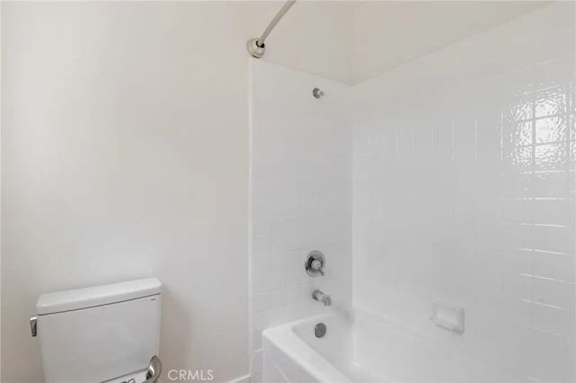 3854 Lost Springs Drive, Calabasas, CA 91301