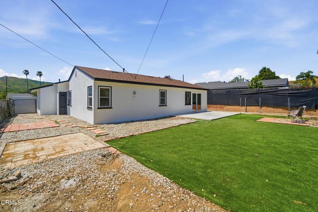 5092 Primrose Drive, Ventura, CA 93001