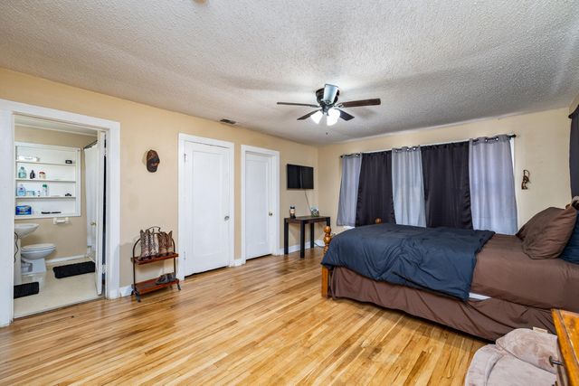 220 N Adams Street, San Angelo, TX 76901