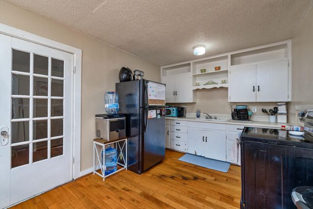 220 N Adams Street, San Angelo, TX 76901