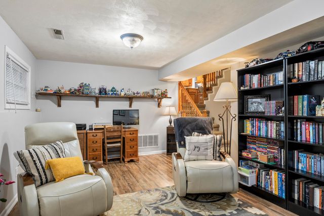 2721 S 75 W, La Porte, IN 46350