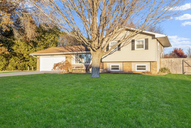 2721 S 75 W, La Porte, IN 46350