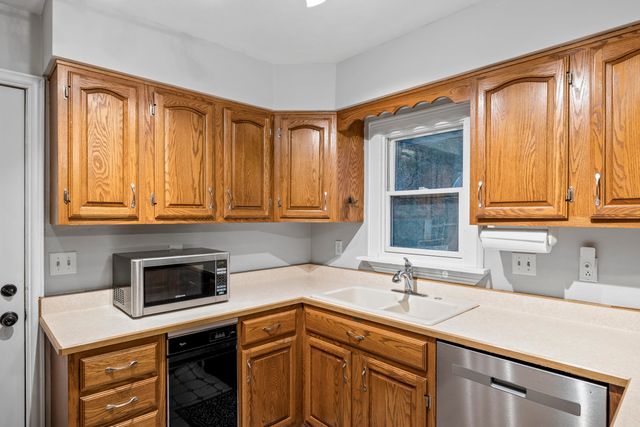 2721 S 75 W, La Porte, IN 46350