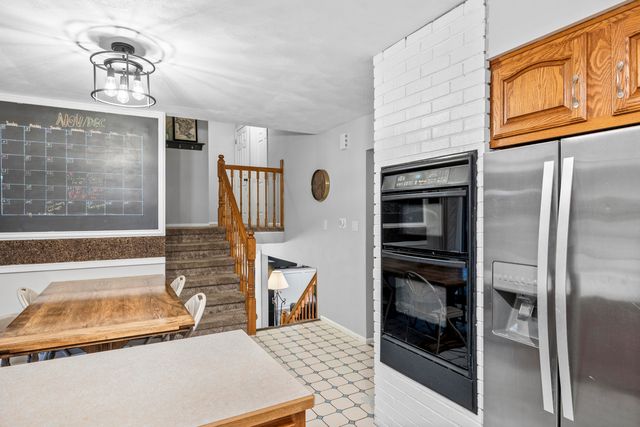 2721 S 75 W, La Porte, IN 46350