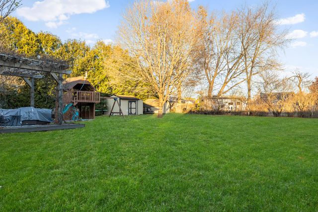 2721 S 75 W, La Porte, IN 46350