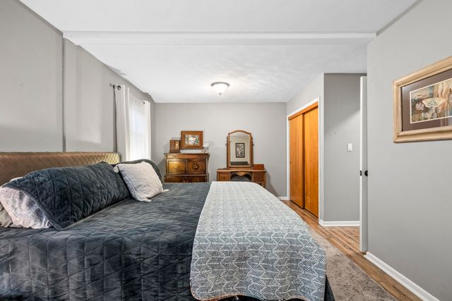 2721 S 75 W, La Porte, IN 46350