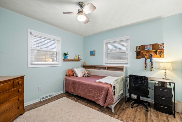 2721 S 75 W, La Porte, IN 46350