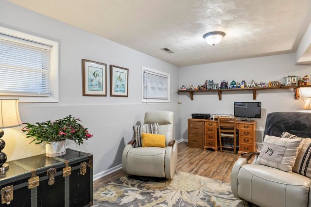 2721 S 75 W, La Porte, IN 46350