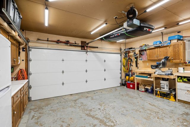 2721 S 75 W, La Porte, IN 46350