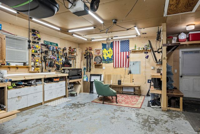 2721 S 75 W, La Porte, IN 46350