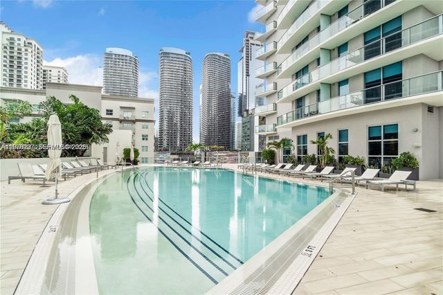 1100 S Miami Ave 1005, Miami, FL 33130