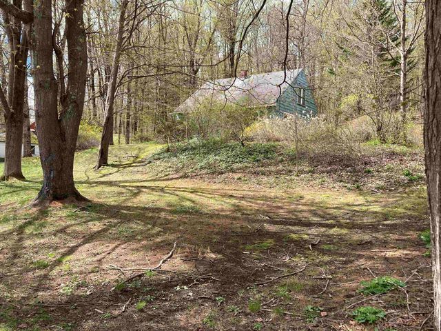 97 Westminster Road, Putney, VT 05346