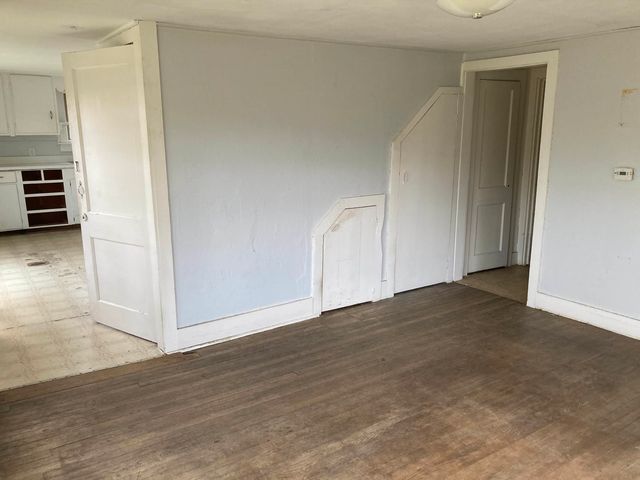 97 Westminster Road, Putney, VT 05346