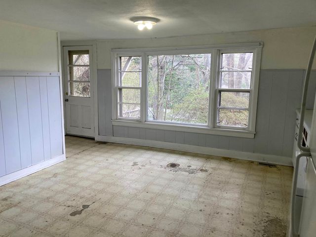 97 Westminster Road, Putney, VT 05346