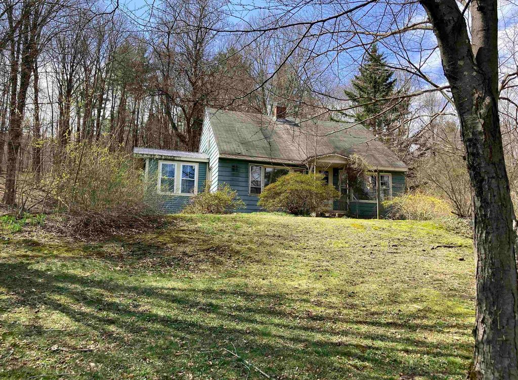 97 Westminster Road, Putney, VT 05346