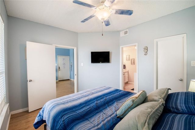 14721 WHITECAP Blvd 180, Corpus Christi, TX 78418