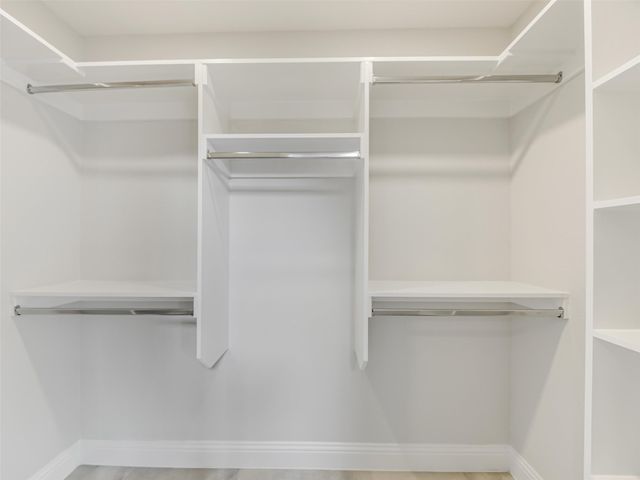 2409 Hedgeway Circle, Garland, TX 75044