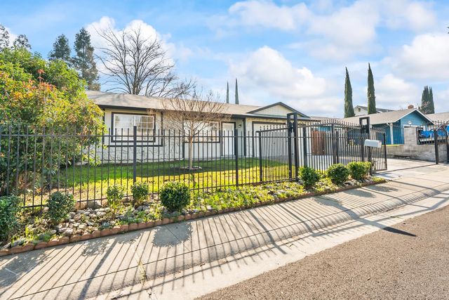 10180 Country Way, Sacramento, CA 95827