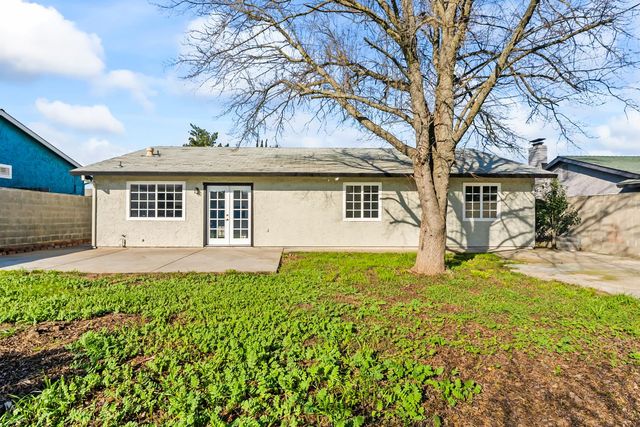 10180 Country Way, Sacramento, CA 95827