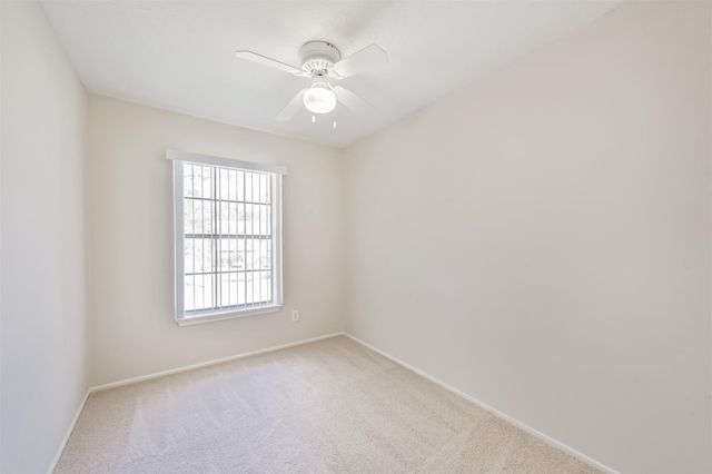 406 Mcconn Court, Houston, TX 77598