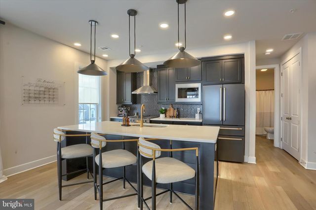 3122 BULLFINCH LN, Mechanicsburg, PA 17055