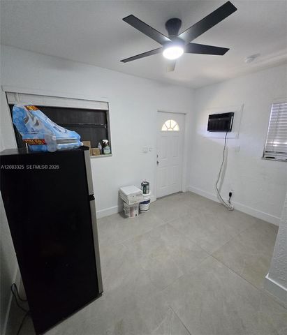 4130 SW 19th Street 3, West Park, FL 33023
