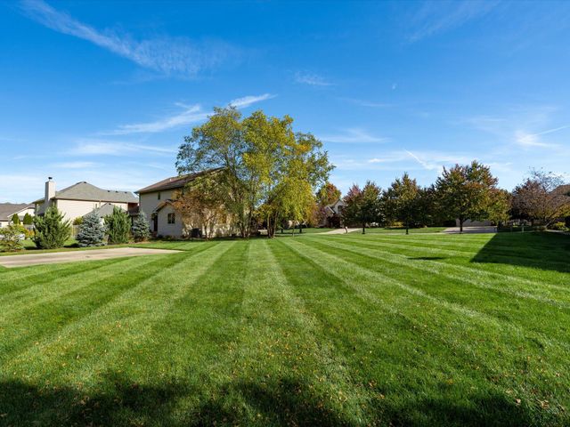 2914 Bristlecone Drive, Schererville, IN 46375