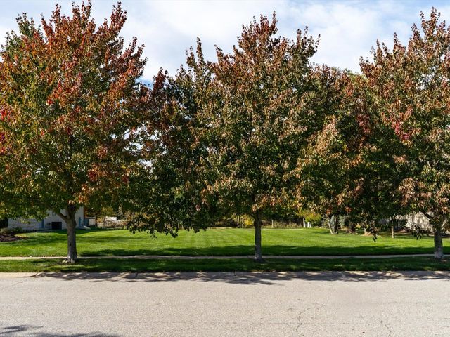 2914 Bristlecone Drive, Schererville, IN 46375