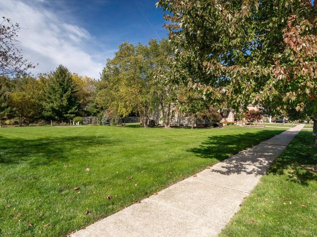 2914 Bristlecone Drive, Schererville, IN 46375
