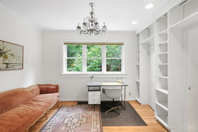 407 Lafayette Avenue, Cincinnati, OH 45220