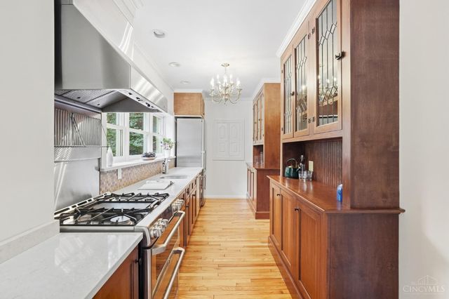 407 Lafayette Avenue, Cincinnati, OH 45220