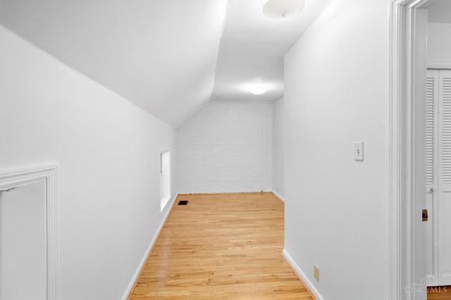 407 Lafayette Avenue, Cincinnati, OH 45220
