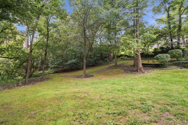 407 Lafayette Avenue, Cincinnati, OH 45220