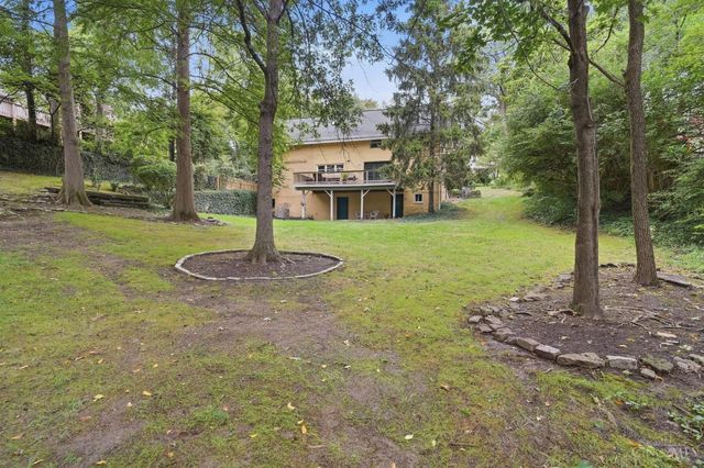 407 Lafayette Avenue, Cincinnati, OH 45220