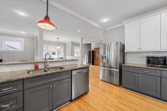 208 W Markham Avenue, Durham, NC 27701