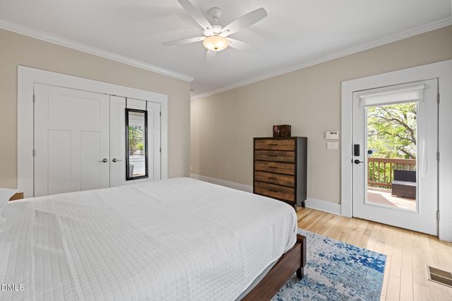 208 W Markham Avenue, Durham, NC 27701