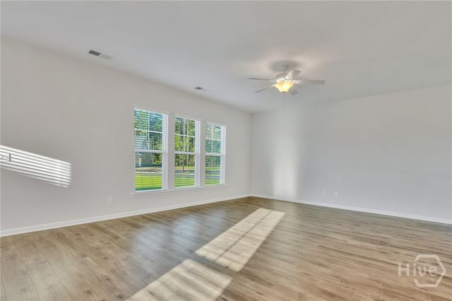 10 Ashmont Street, Savannah, GA 31407