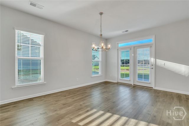 10 Ashmont Street, Savannah, GA 31407