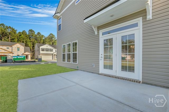 10 Ashmont Street, Savannah, GA 31407