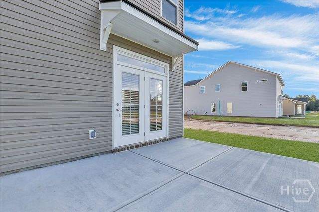 10 Ashmont Street, Savannah, GA 31407