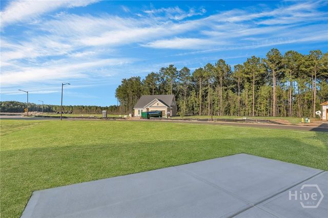 10 Ashmont Street, Savannah, GA 31407