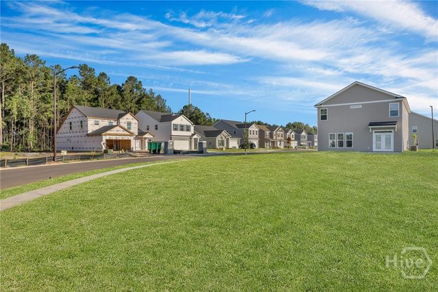 10 Ashmont Street, Savannah, GA 31407