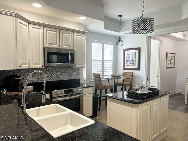 10541 Marino Pointe DR 2002, Miromar Lakes, FL 33913