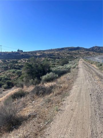 0 Yuba 3037061040000, Phelan, CA 92371