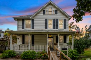 2024 FARNAM Street, Davenport, IA 52803