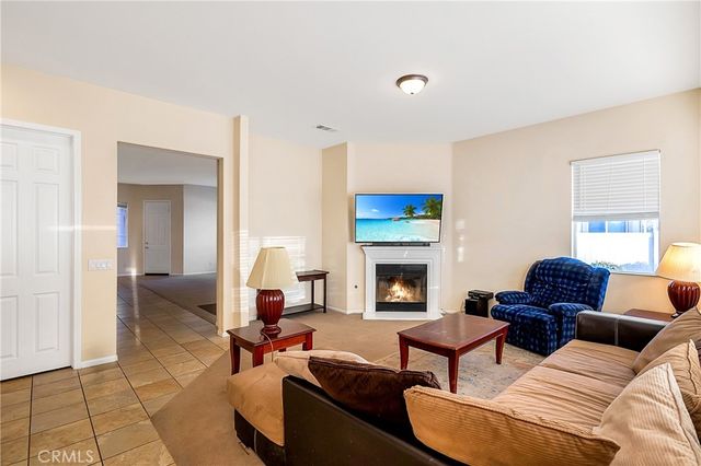 11002 Dandelion Lane, Apple Valley, CA 92308